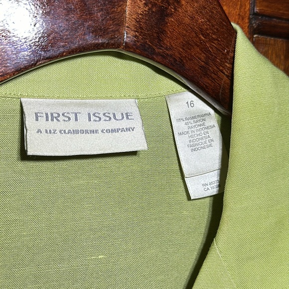 EUC Y2K First Issue Liz Claiborne Cropped Ramie Blend Button Down Shirt - Picture 9 of 11